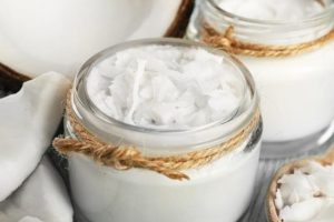 How to Make Vanilla Mint Chocolate Massage Butter (Recipe)