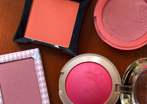 Best Blushes: Find the Best One for Your Skin Tone